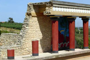Heraklion Tours // Knossos Palace - Archeological Museum